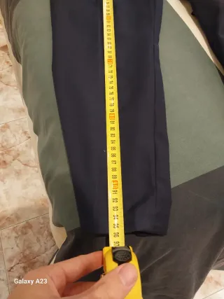 Traje de boda azul oscuro