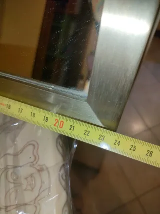 Quadro Vogue con cornice dorata