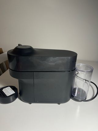 Cafetera Nespresso + 9 cápsulas