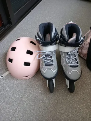Patines Talla 32-35 + Casco y Protectores