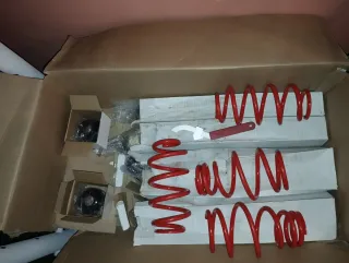 Kit Suspensión Roscada VMaxx Regulable Color Rojo