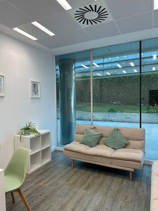 Despachos sanitarios en Centro de Salud Mental.