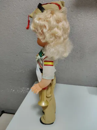 Muñeca funcionando Legión Española mili ejercito