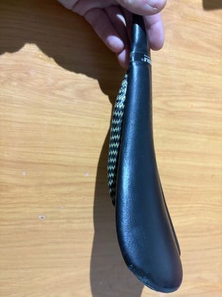 Sillín Speedneedle Negro Carbono