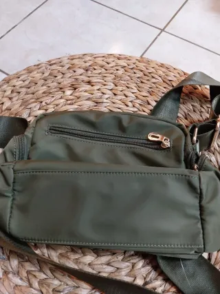 Bolso bandolera verde militar