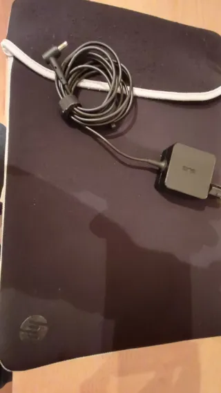 Portátil Asus Plata y Negro