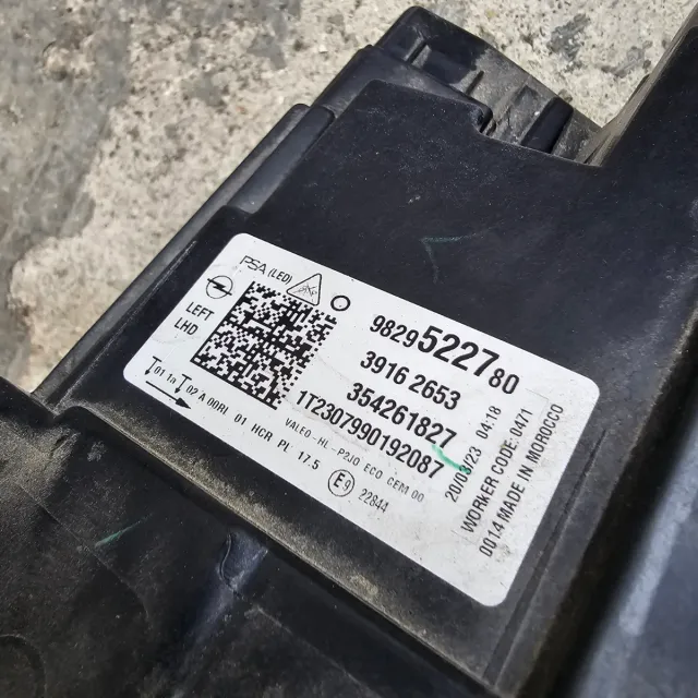 Faro Izquierdo Opel Corsa F LED