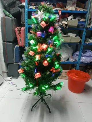Albero di Natale con Luci e Decorazioni