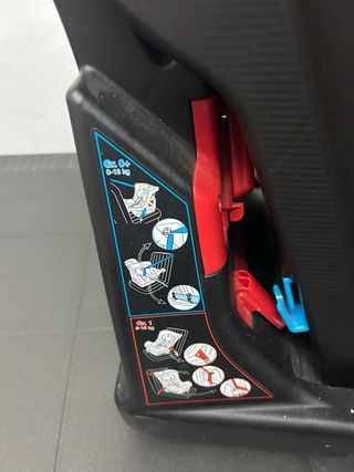 Seggiolino auto Chicco nero