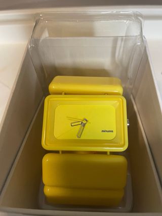 Reloj Nixon Vega Amarillo