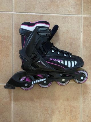 Patines en línea negros talla 39