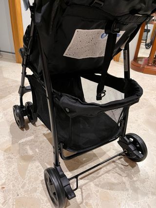 Carrito paseo de bebé ligero