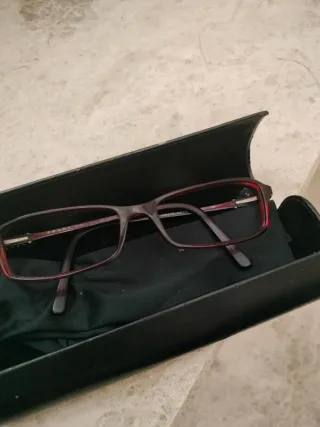 Gafas Prada Rojas y Negras con Estuche