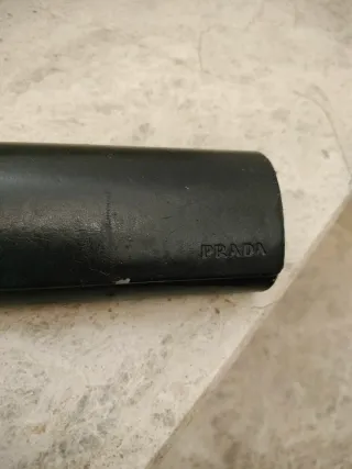 Gafas Prada Rojas y Negras con Estuche