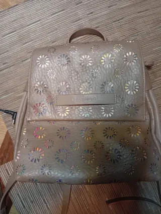 Bolso Desigual Beige y Negro