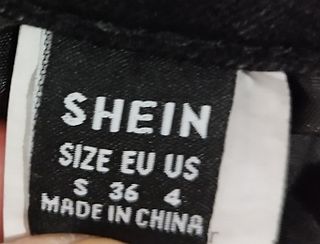 Vaqueros negros rotos talla S 36