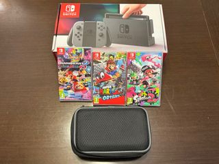 Nintendo Switch + 3 Giochi + Custodia