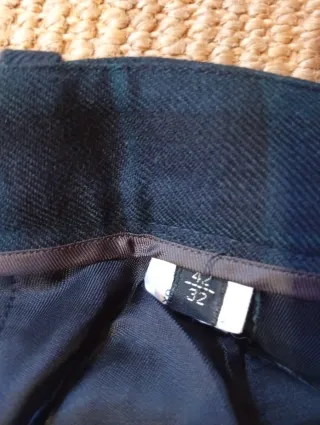 Pantalón cuadros Massimo Dutti T.42