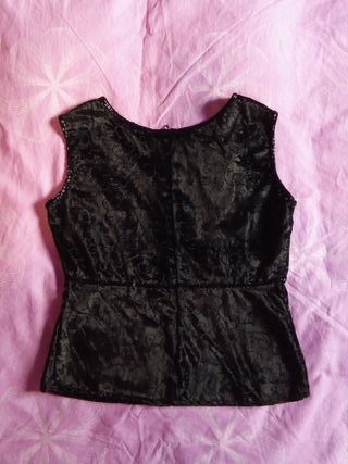 Elegante top in velluto nero