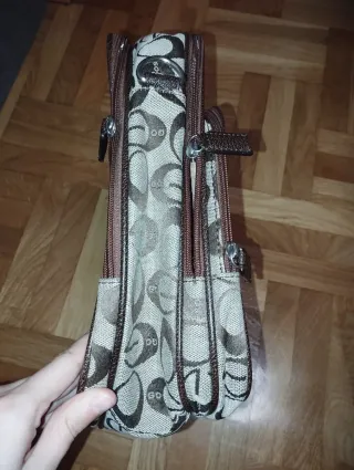 Bolso de mano estampado GO bandolera