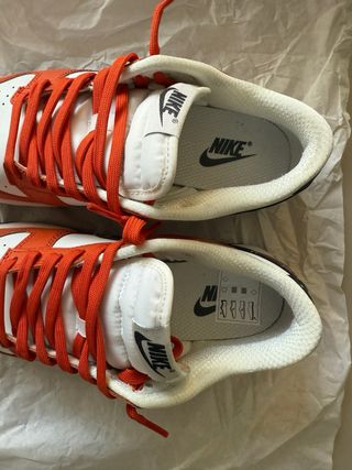 Nike Dunk Low Naranja y Blanco