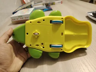 Gioco coccodrillo Nueplay multimediale