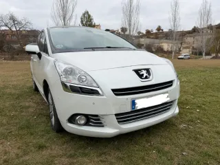 Peugeot 5008 2010