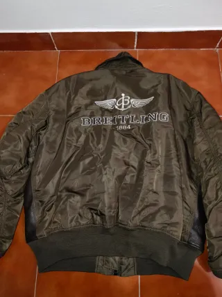 Chaqueta Alpha Industries CWU 45P Breitling