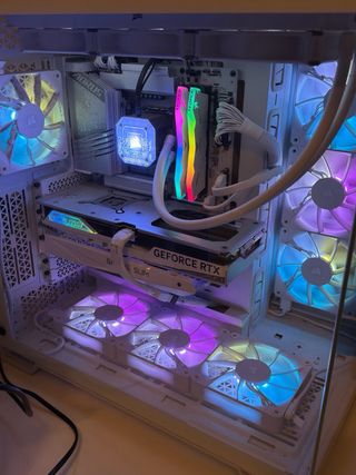 PC Gaming i7 14700KF RTX 4070 SUPER