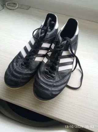 Botas de fútbol Adidas talla 46
