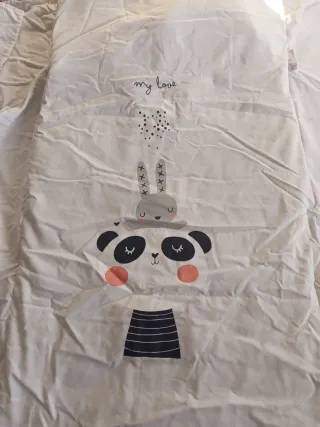 Edredón y protector cuna a juego