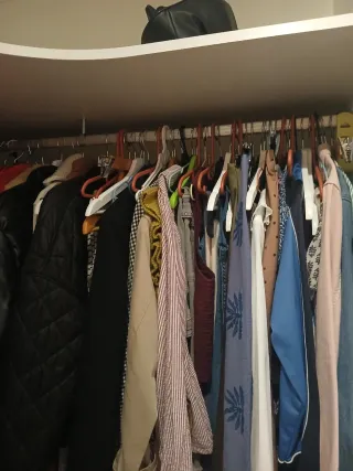 Armario juvenil madera