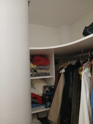 Armario juvenil madera