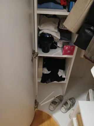 Armario juvenil madera