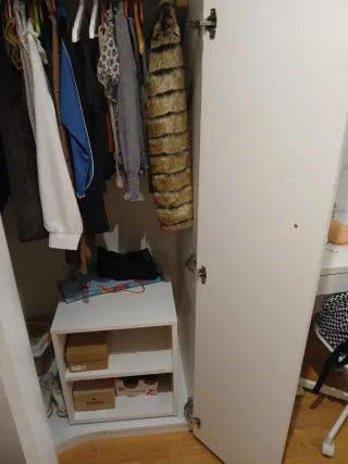 Armario juvenil madera