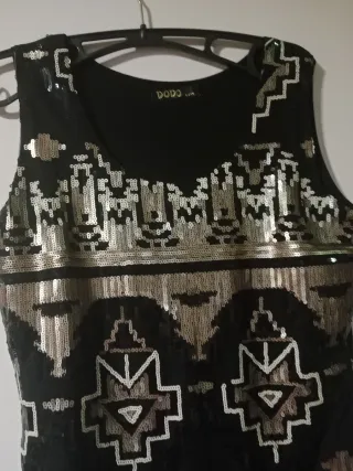 Vestido fiesta lentejuelas negro y dorado T.M