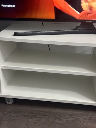 Mueble TV blanco 2 divisores
