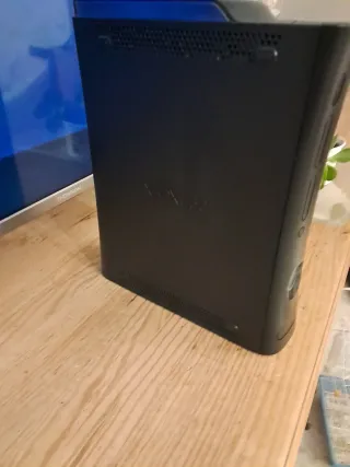 Xbox 360 Elite 120GB Negra+ 2 juegos