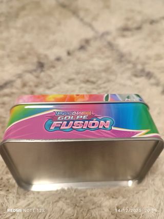 Pack 23 cartas Pokémon y caja