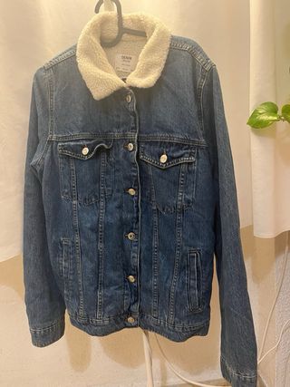 Chaqueta vaquera con borrego