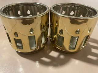 Set di 2 candelabri dorati