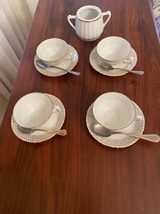 Set 4 tazze da caffè con zuccheriera