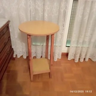 Mesa camilla redonda madera y plástico