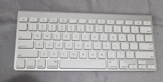 Tastiera Apple Argento/Bianco