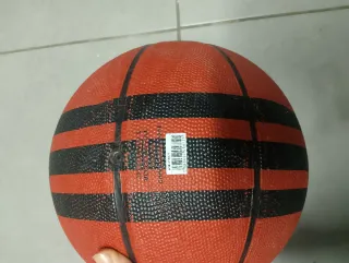 Balón de baloncesto Adidas