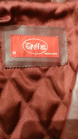 Chaqueta de piel auténtica roja