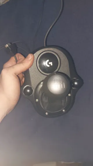 Volante Logitech G29 con Pedales y Silla