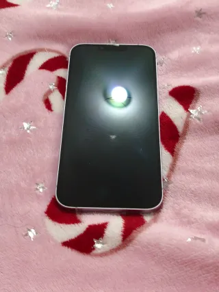 iPhone 14 Plus viola