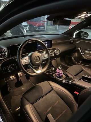 Mercedes-Benz Clase A200 AMG