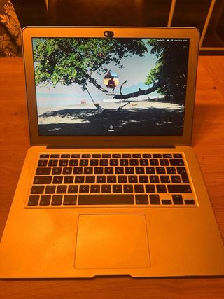 MacBook Air Plata 13” 2017